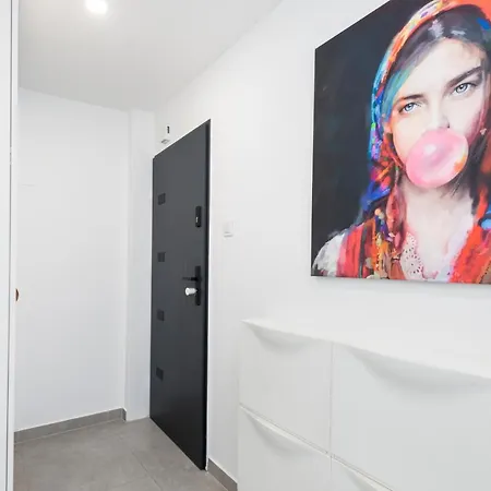 Kairos - Valdi - Darmowy Parking, Widok Na Spodek, Scisle Centrum, * Kattowitz