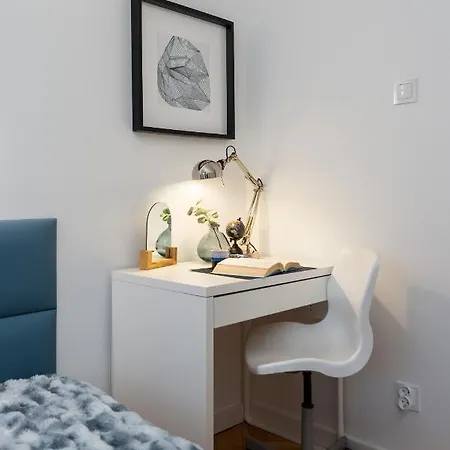 Apartment Kairos - Valdi - Darmowy Parking, Widok Na Spodek, Scisle Centrum,