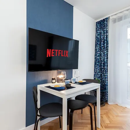 Apartment Kairos - Valdi - Darmowy Parking, Widok Na Spodek, Scisle Centrum,